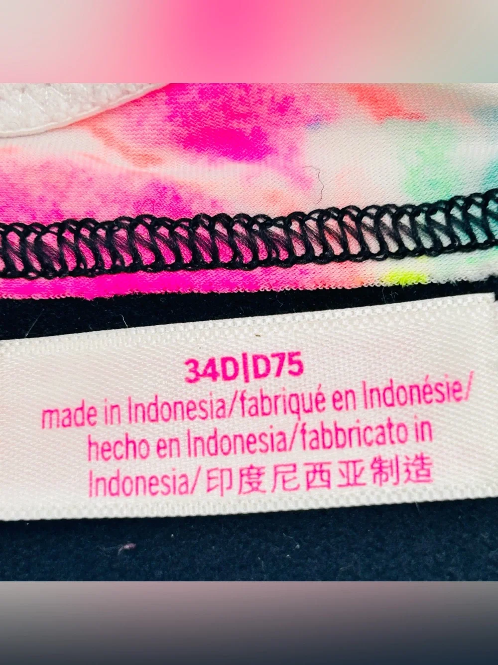 PINK Victoria’s Secret Wear Everywhere Push Up Bra women size 34D Tie Dye